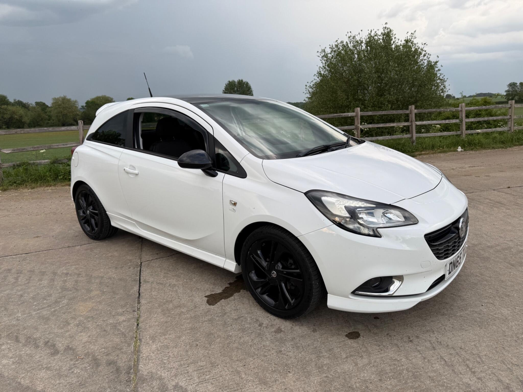 Vauxhall Corsa 1.4i ecoTEC Limited Edition Euro 6 3dr — photo 54 of 96